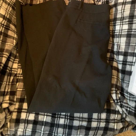 Ann Klein trousers - Picture 2 of 5